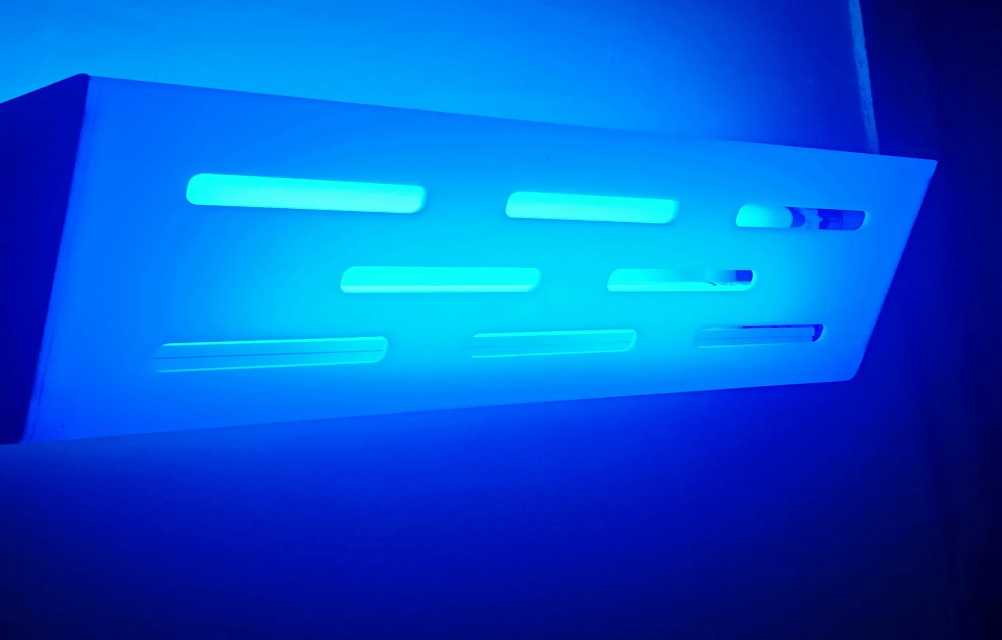 ⁦مصيدة ذباب كهربائية ضوئيه لاصقه 46 Fly Light Trap⁩ - الصورة ⁦3⁩